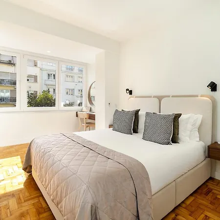 Whome Modern & Elegant Apartment In Central Lisbon Exterior photo
