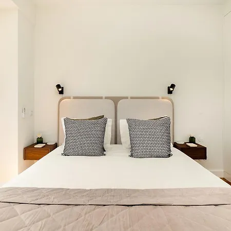 Whome Modern & Elegant Apartment In Central Lisbon Exterior photo